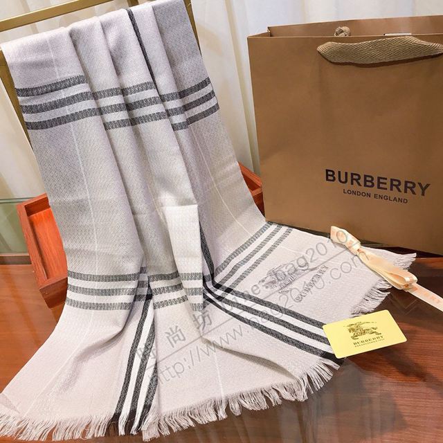 Burberry圍巾 2019年度最新力作 巴寶莉羊絨混紡格子長圍巾  llwj6476